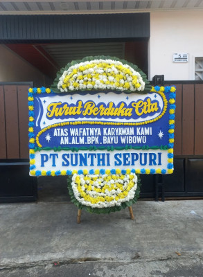 Papan Bunga Duka di Aru Tengah